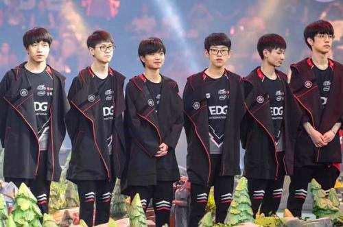 对于首次尝 对于首次尝