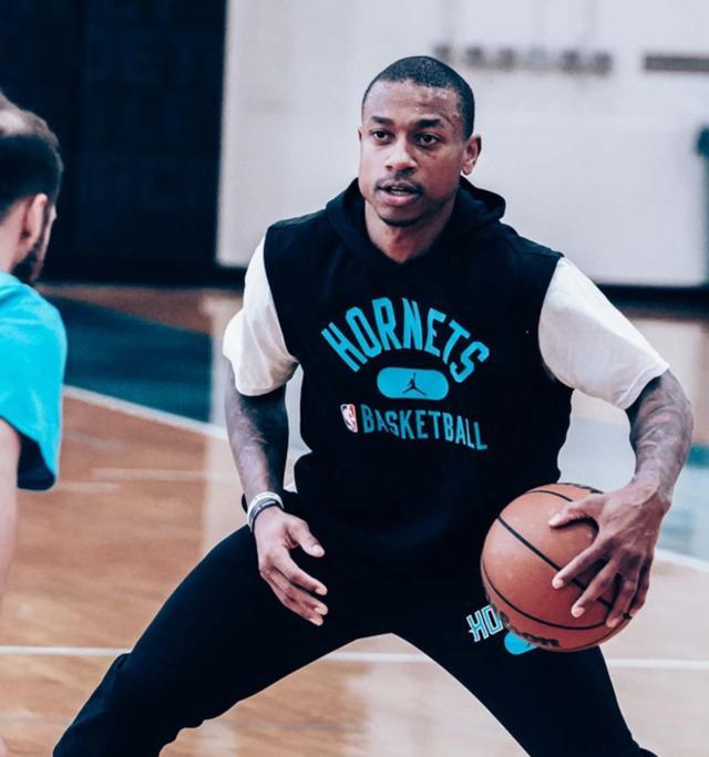 黄友政表现 黄友政表现