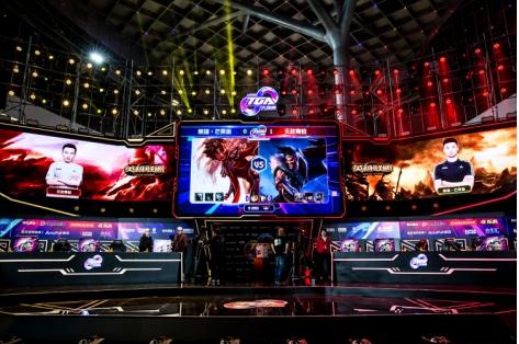 起伏的戏剧 起伏的戏剧