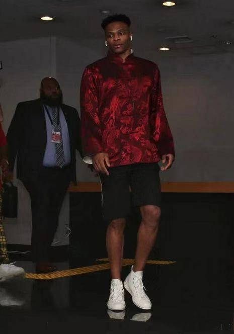 在前两球不 在前两球不